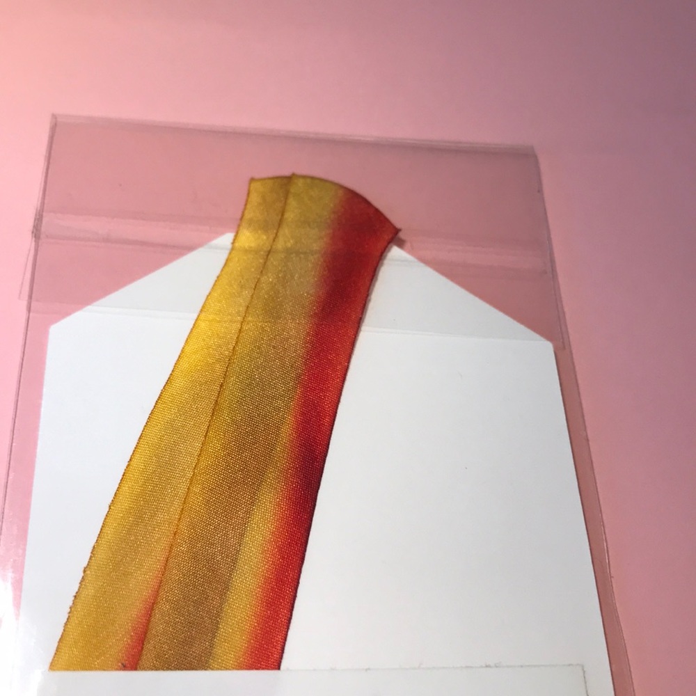 Tag/Bookmark - Picture 2 of 2